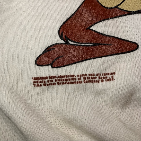 Looney Toons Sweater Size Large Taz Devil Retro Crewneck Velva Sheen - Picture 3 of 4
